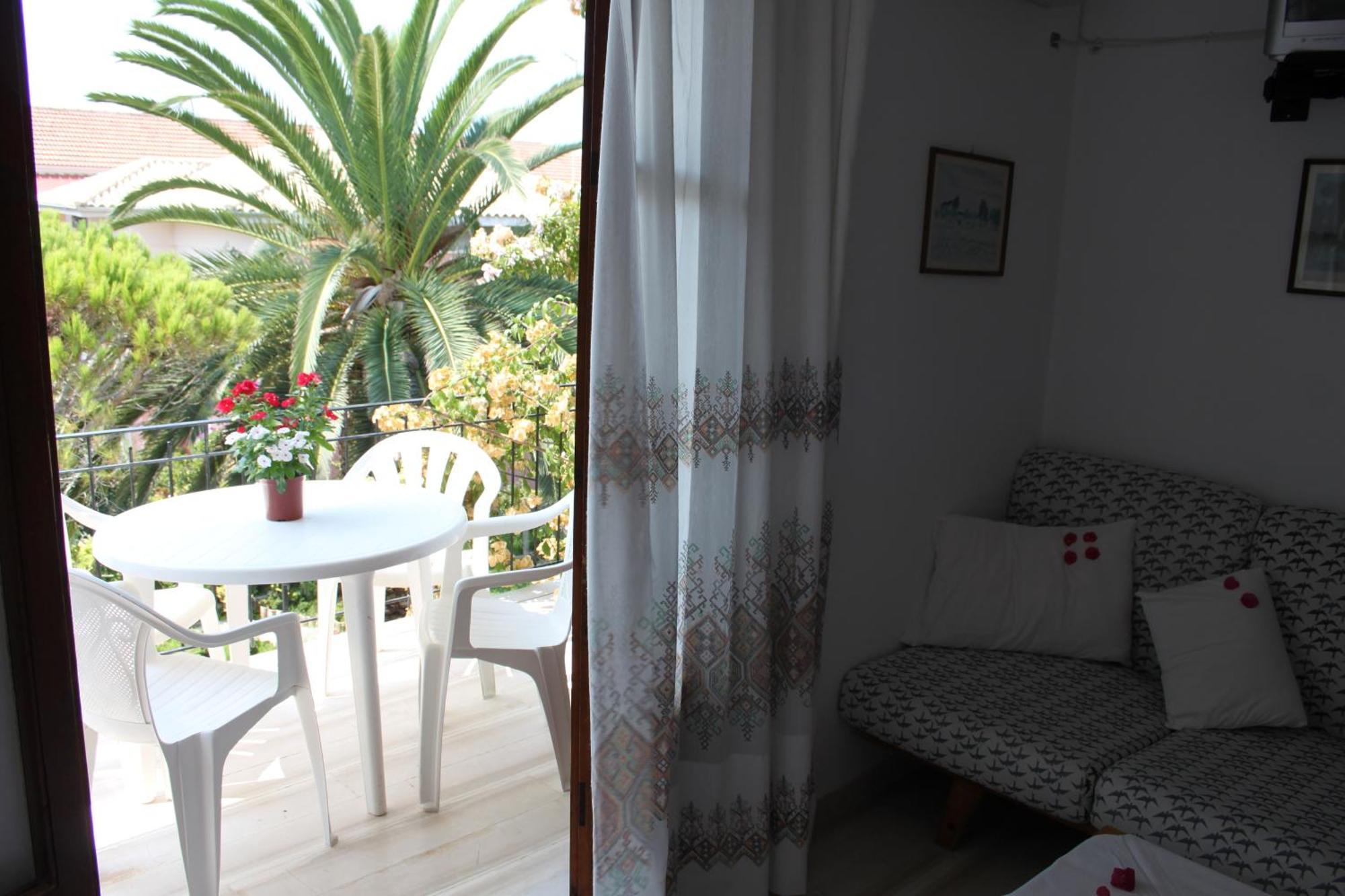 Arillas Studios Buitenkant foto