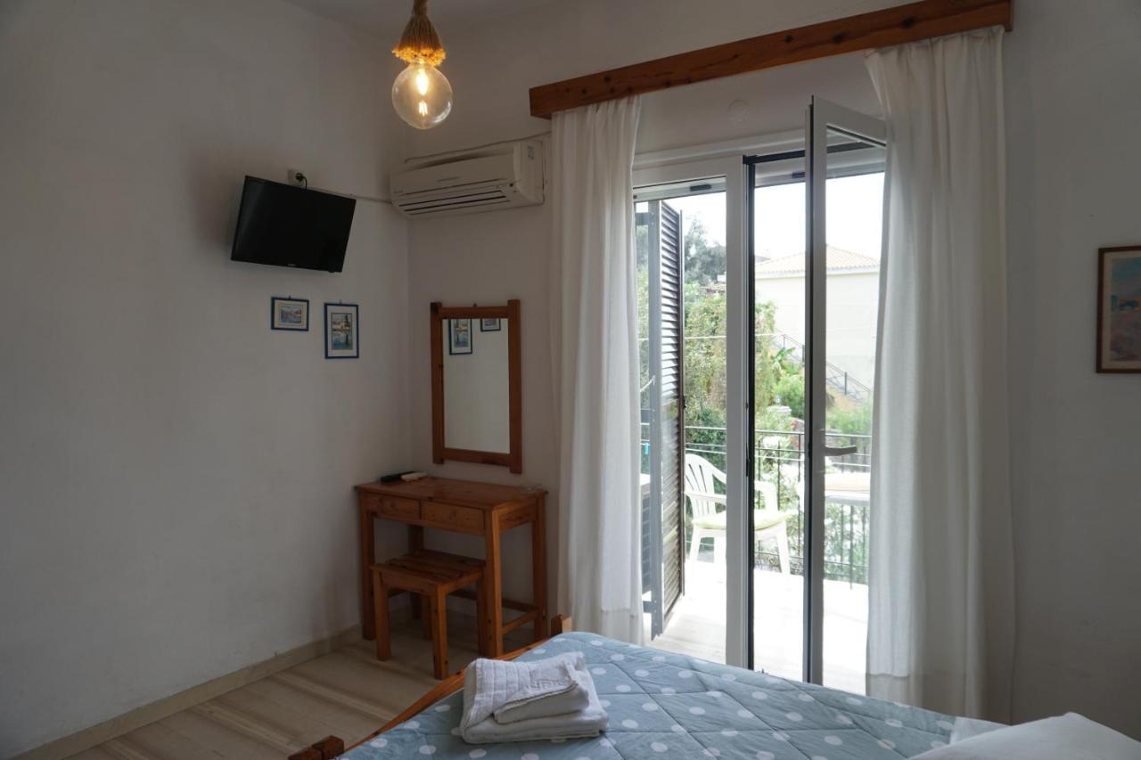 Arillas Studios Buitenkant foto